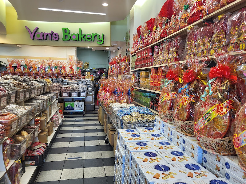 Van's Bakery 4