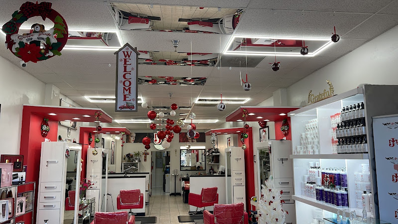 MJ's Elegant Style Salon 3