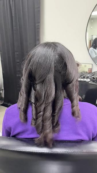 Hair It Is Salon Barber & Boutique 2