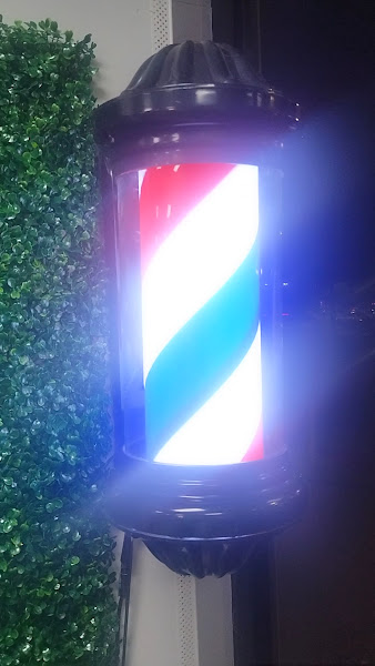 2K Cuts Barber Lounge 2