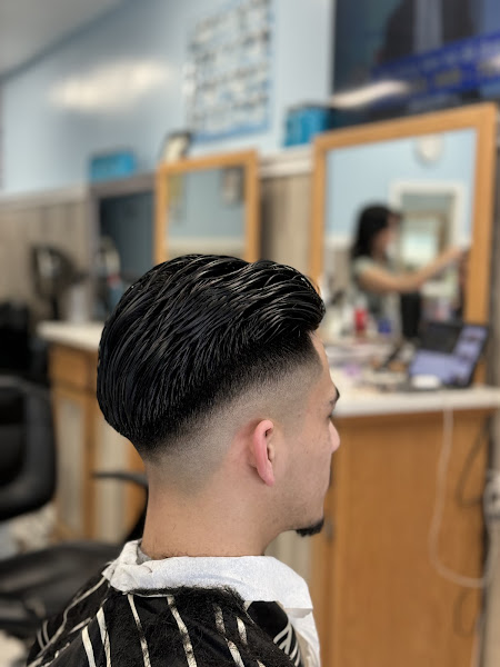 Rich & Famous Hair Salon