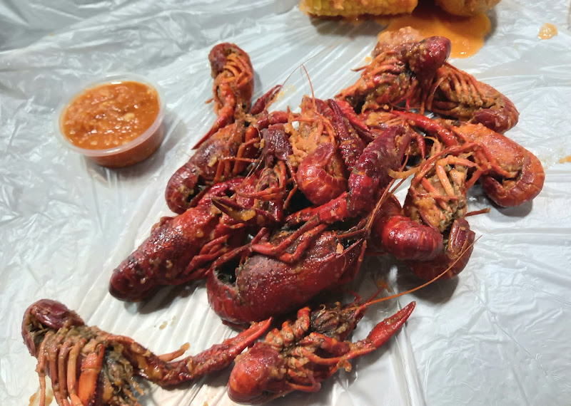 Bon Crawfish Hut 4