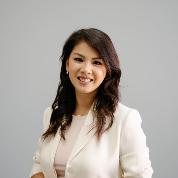 Destiny Nguyen - Realtor with Universal Realty Inc.