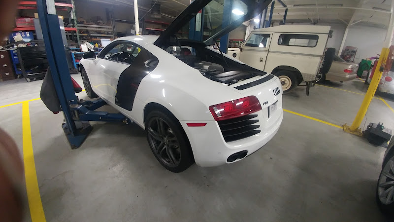 Sam & Joe's Foreign Car Repair 4