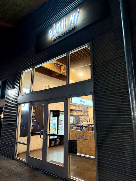Bánh Mì Station 4