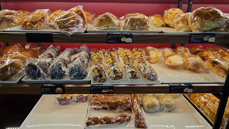 85°C Bakery Cafe-Grand Prairie / Arlington 2