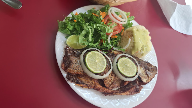 Agua Blanca Panaderia y Restaurante Guatemalteco 2
