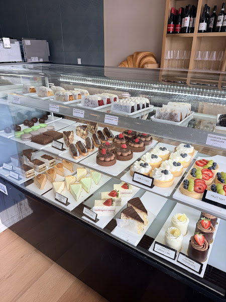 Lubellas patisserie LLC 3