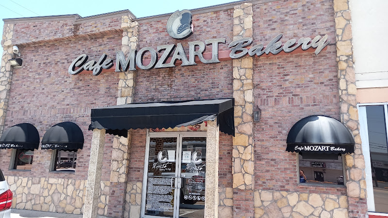 Mozart Bakery