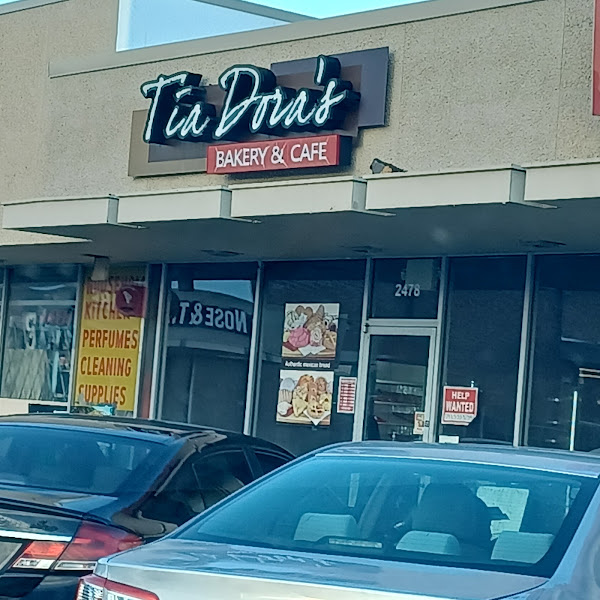 Tia Dora's Bakery