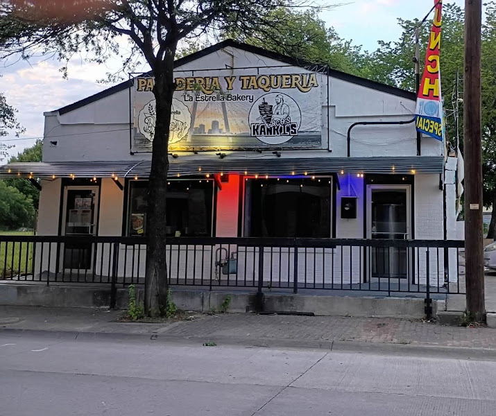 La Estrella Y Familia Bakery