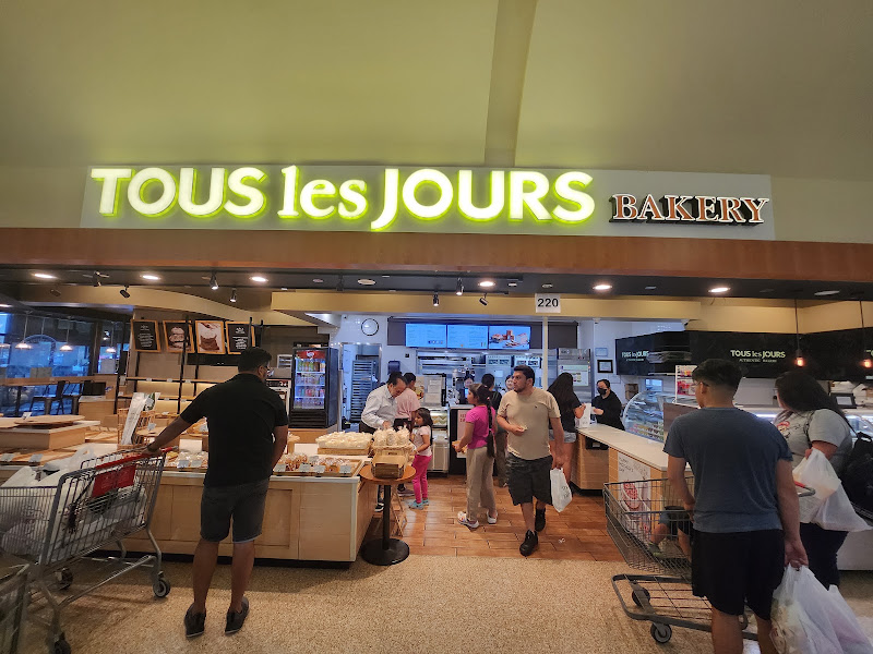 TOUS les JOURS Bakery Café - Carrollton