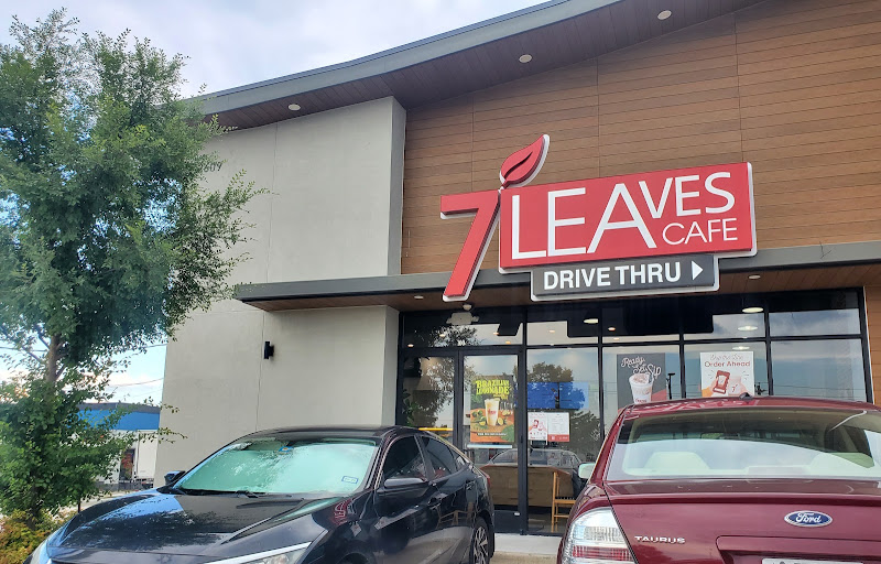 7 Leaves Cafe 5