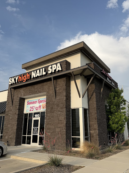 SkyHigh Nails Spa