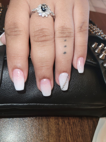 New Top Nails Salon
