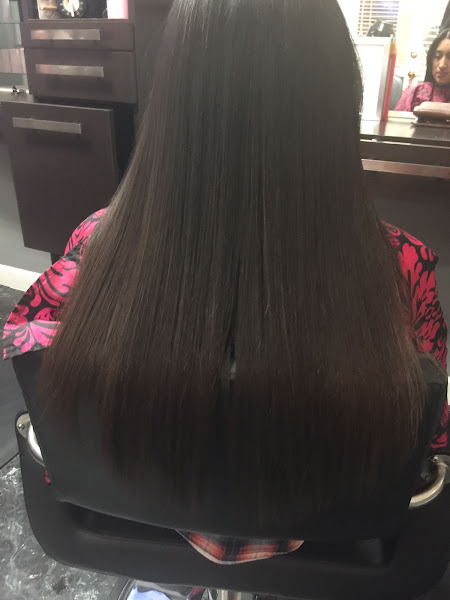 Dominican Hair Specialists Salon Suite