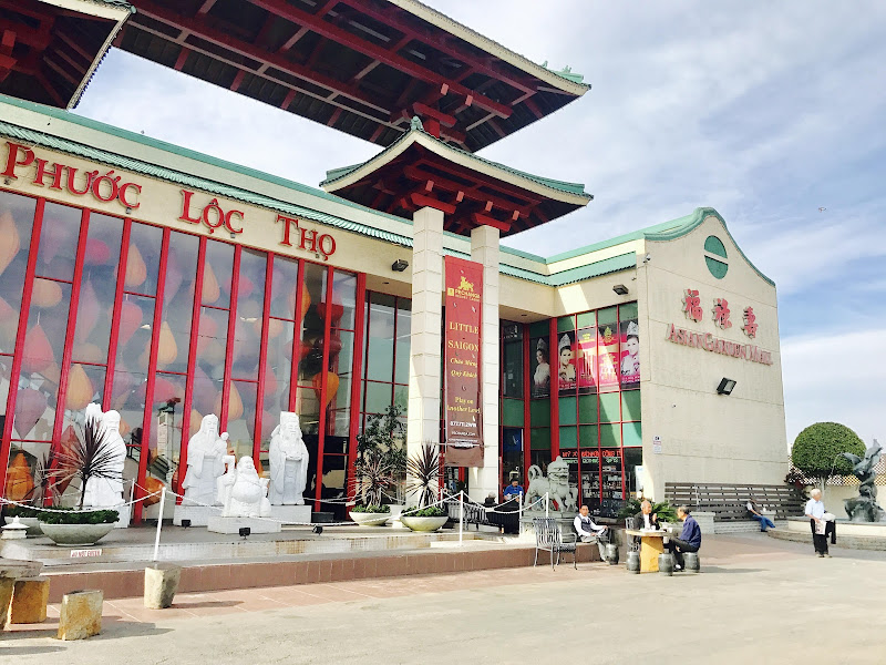 Asian Garden Mall