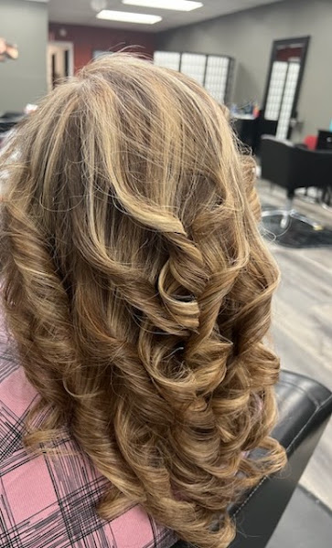 A and D Hair Salon 2