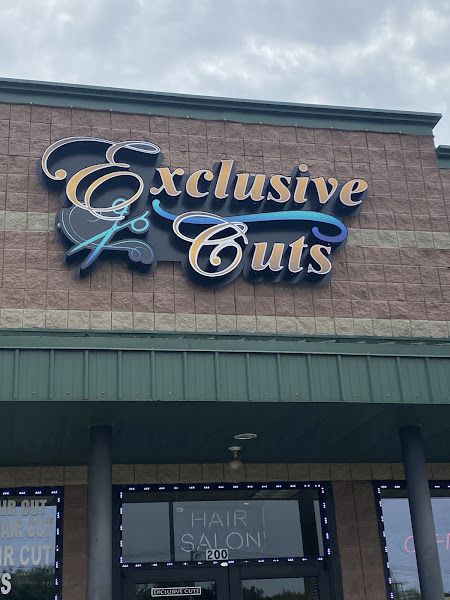 Exclusive Cuts hair salon 4