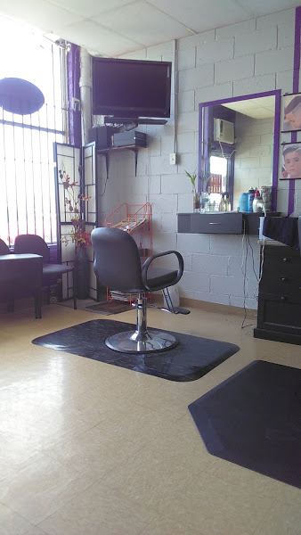 Norma's Salon 3