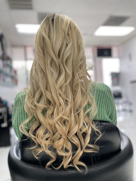 Van's Hair Salon 2