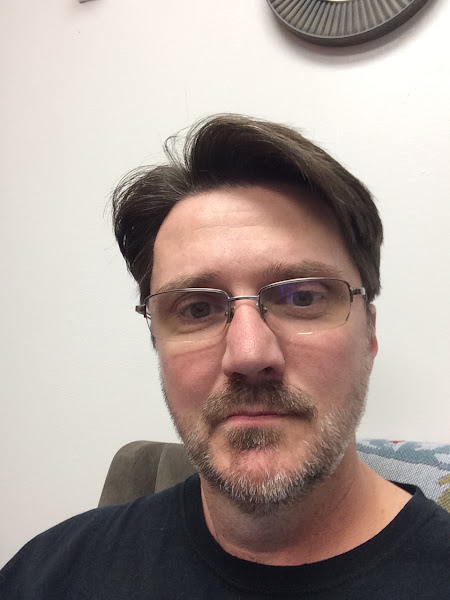 Salon 300 by Jim