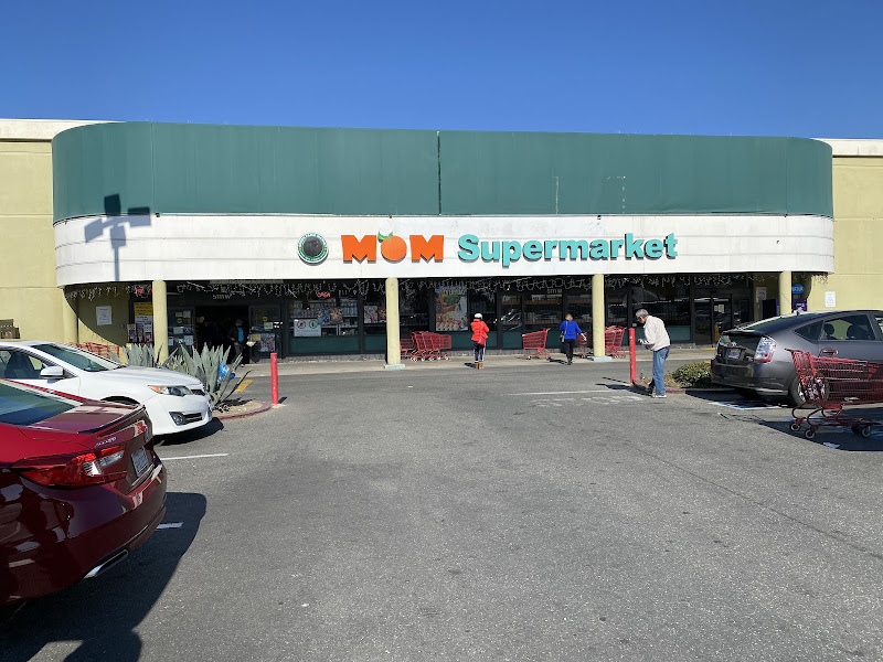 Mom's Supermarket