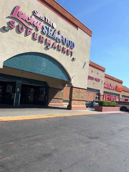 Lucky Seafood 2 Supermarket