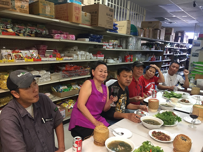 Ly Food Market & Gifts