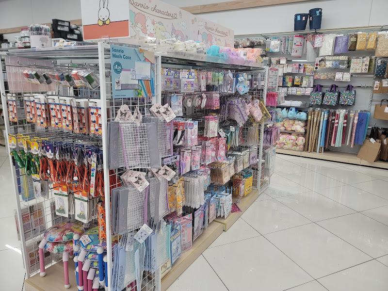 Daiso - Japanese Household Goods 3