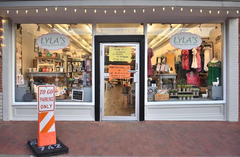 Lyla's: Clothing & Gifts