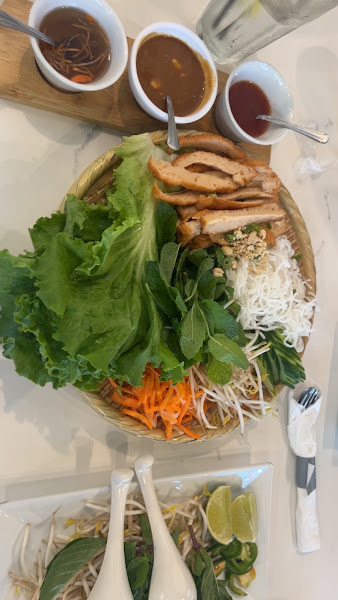My Lan Vietnamese Kitchen 4