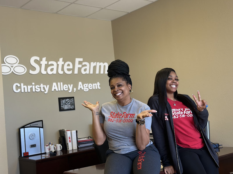 Samantha Nguyen-Le - State Farm Insurance Agent