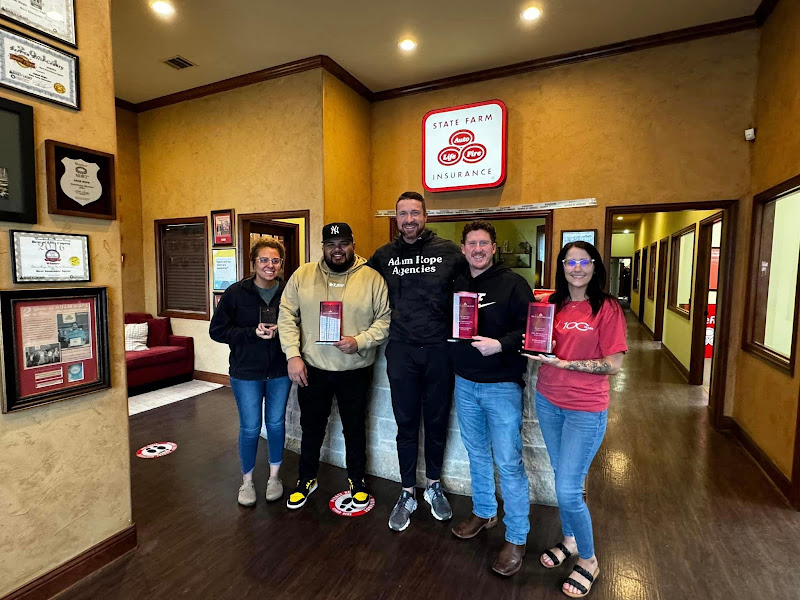 Samantha Nguyen-Le - State Farm Insurance Agent 3
