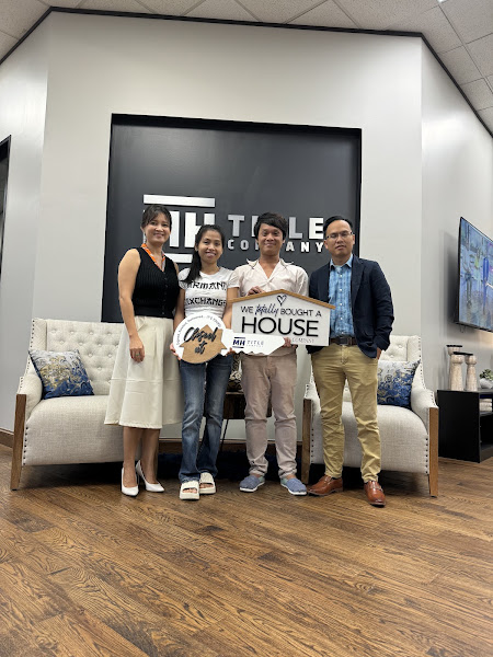 Loan Pham Realtor 3