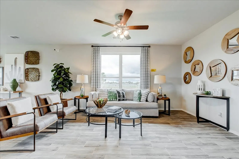 Jaycee Nguyen - eXp Realty