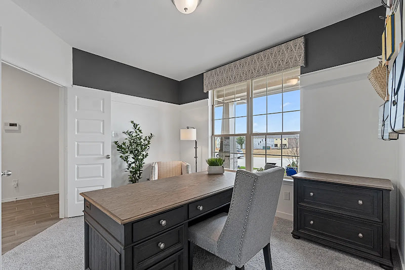 Jaycee Nguyen - eXp Realty 4