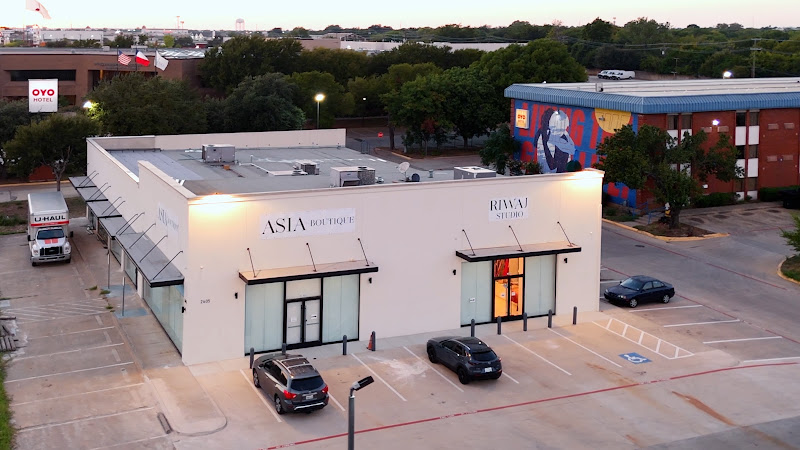 Asia Boutique 3