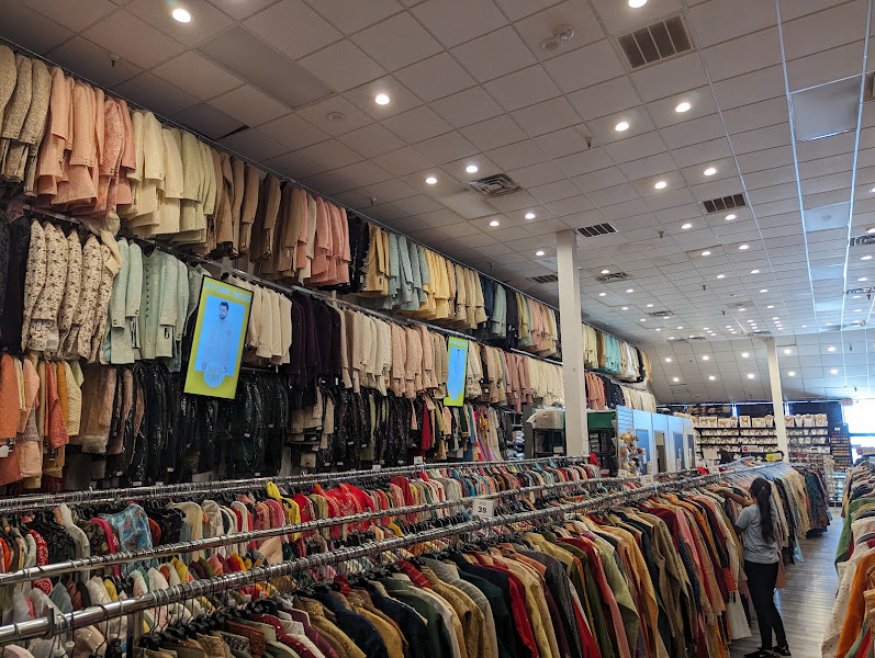 Asia Boutique 4
