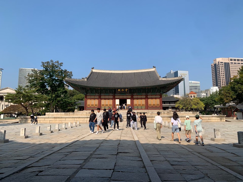 World Travel & Tours(세계 관광 여행사) 3