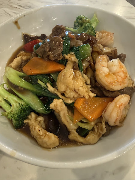 Kin’s Restaurant 2