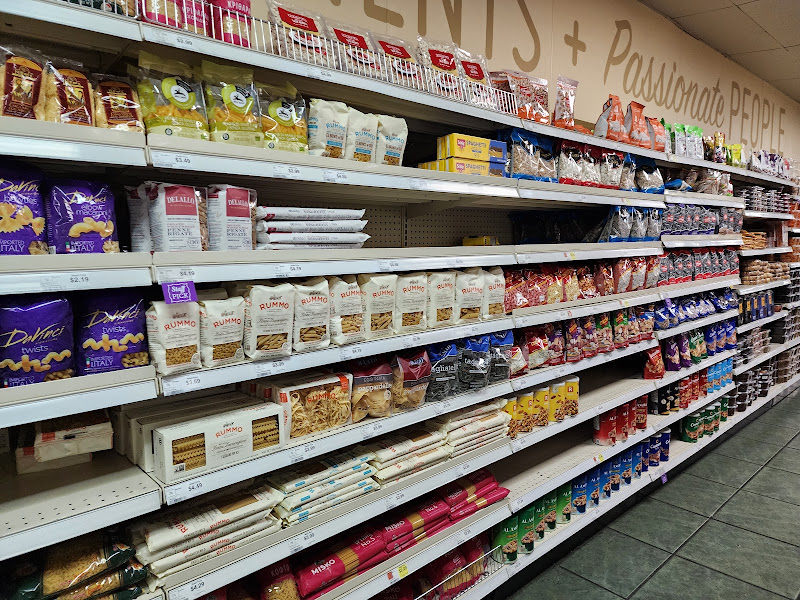 Sara's Market & Bakery 4