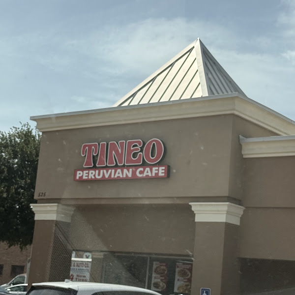 Tineo Peruvian Cafe 3