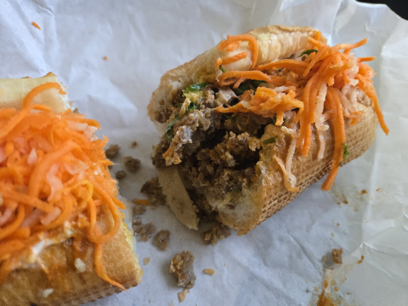 Banhmigos Cafe 4