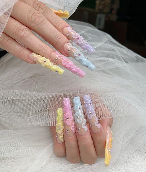 Kalós & Muse Nails - Cafe - MedSpa