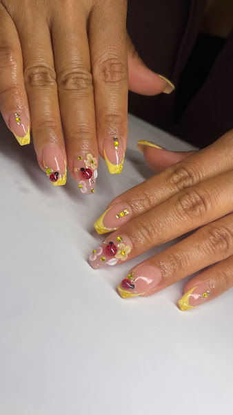 HB Nail Lounge
