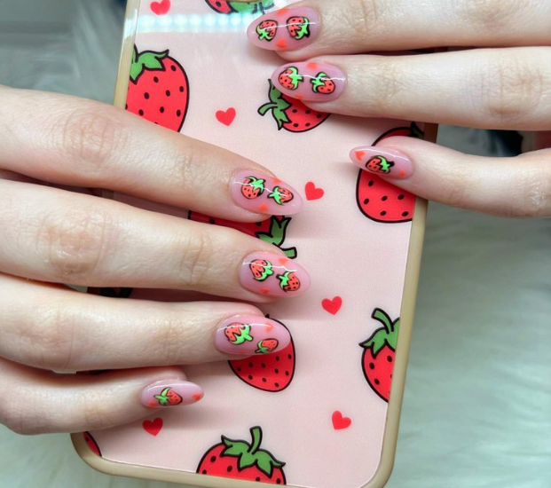 HER Nail Bar 3