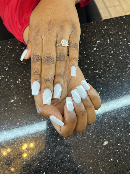 LUXURY NAILS 3