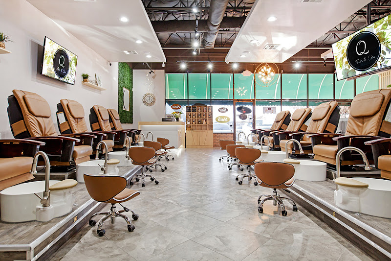 Q Nails and Spa