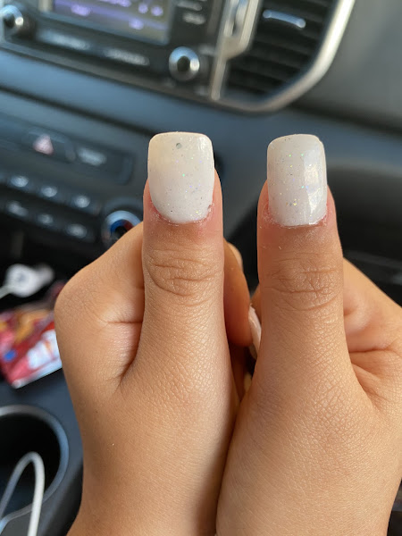 K T Nail Salon